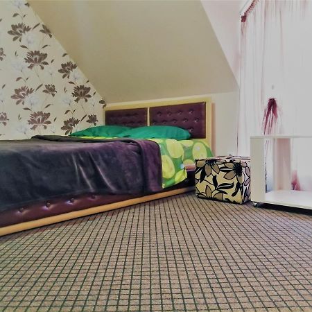 Beregynya Motel Yuzhnoukrainsk Eksteriør bilde