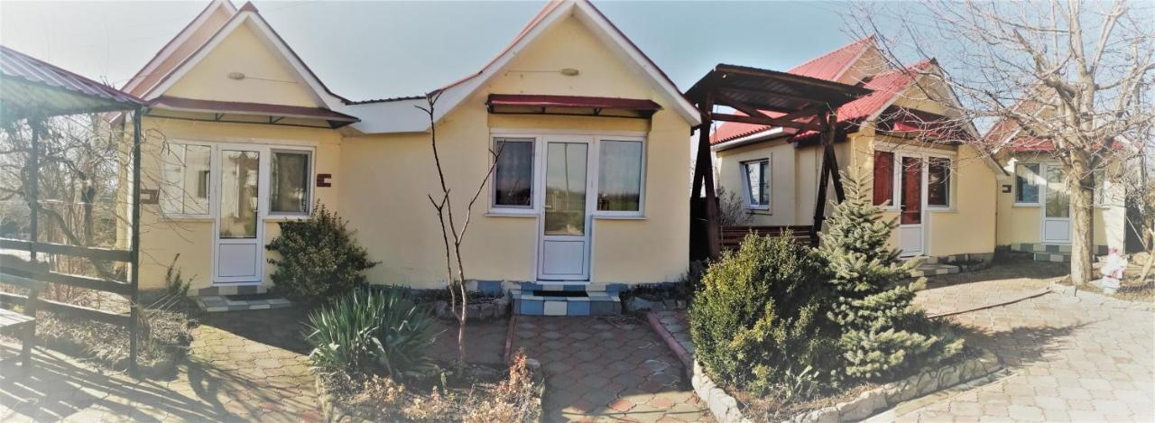 Beregynya Motel Yuzhnoukrainsk Eksteriør bilde